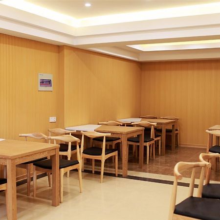 GreenTree Alliance Sanya Jiyang District Yalongwan Road Hotel Bagian luar foto