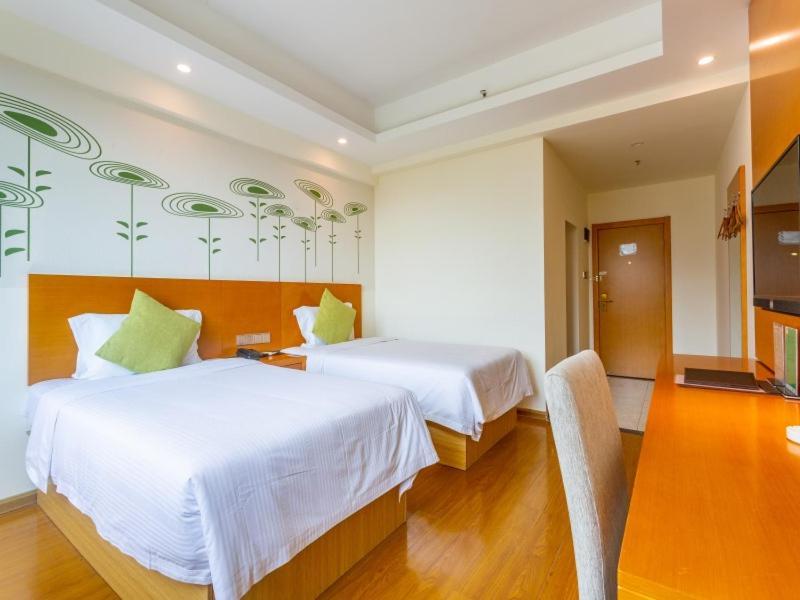 GreenTree Alliance Sanya Jiyang District Yalongwan Road Hotel Bagian luar foto