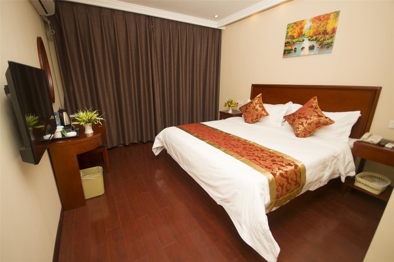 GreenTree Alliance Sanya Jiyang District Yalongwan Road Hotel Bagian luar foto