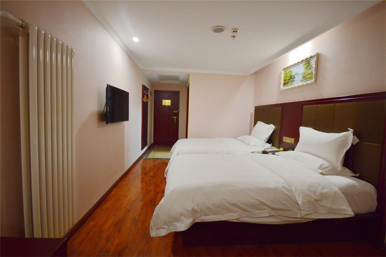 GreenTree Alliance Sanya Jiyang District Yalongwan Road Hotel Bagian luar foto