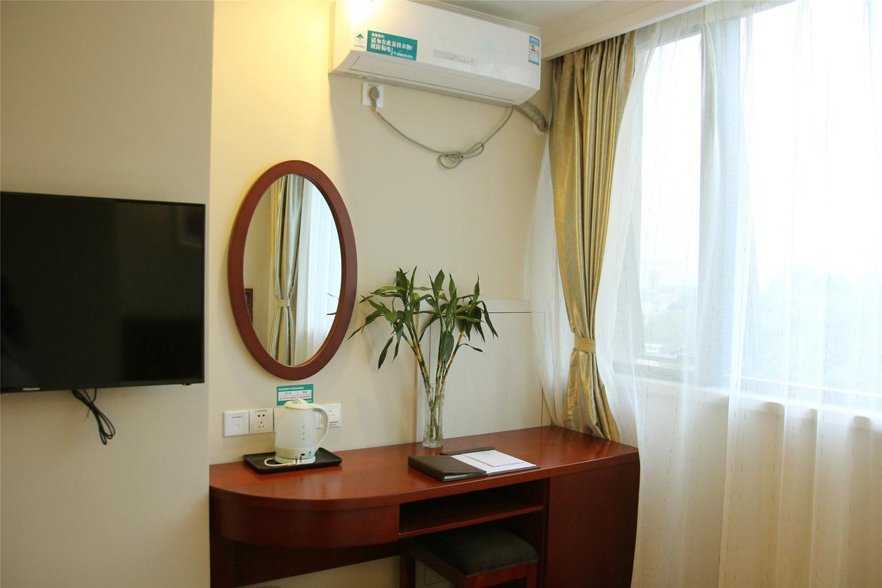 GreenTree Alliance Sanya Jiyang District Yalongwan Road Hotel Bagian luar foto