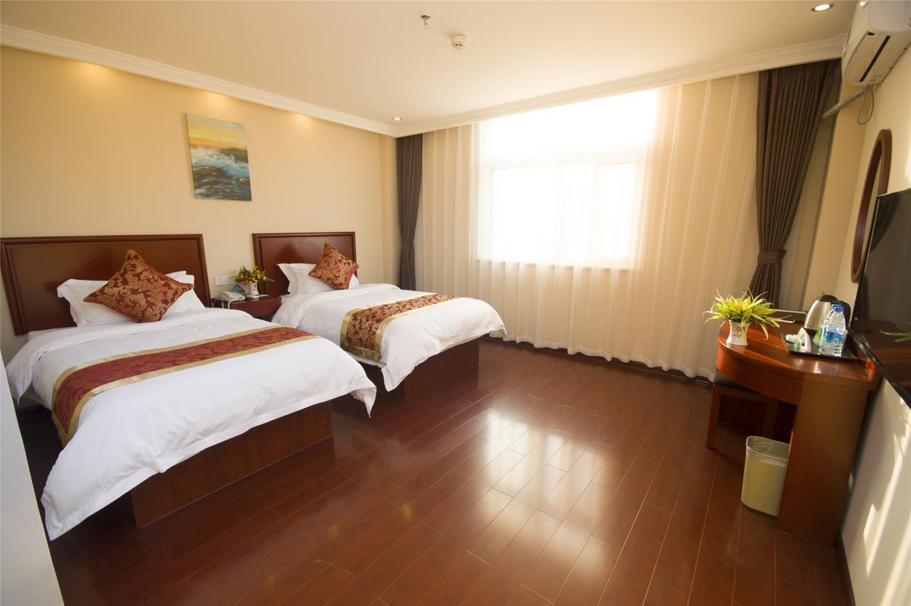 GreenTree Alliance Sanya Jiyang District Yalongwan Road Hotel Bagian luar foto